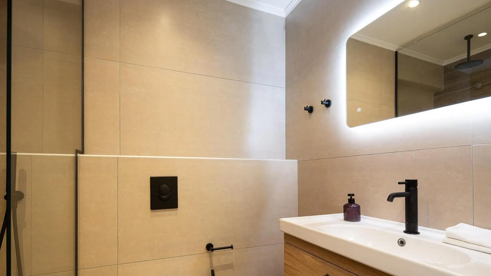 Aelia City Suites Rethimno 0*,
